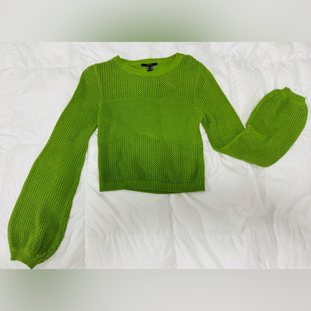 Forever 21 Lime Green Knit Top Open Back New tag 🏷️ removed, never worn 🤩